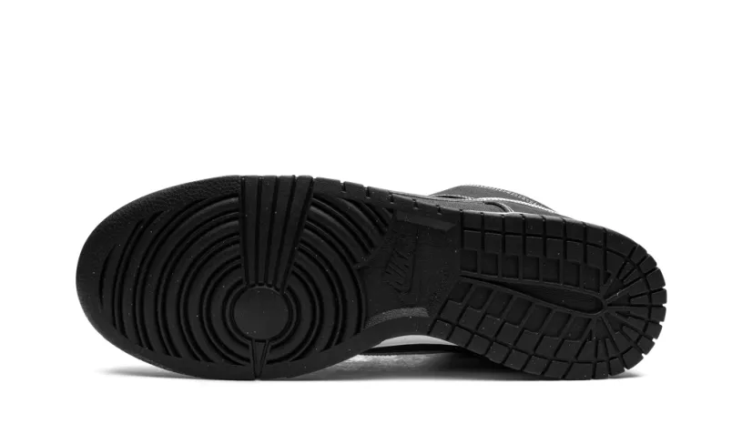 Nike Dunk Dunk Mid 'Off Noir'